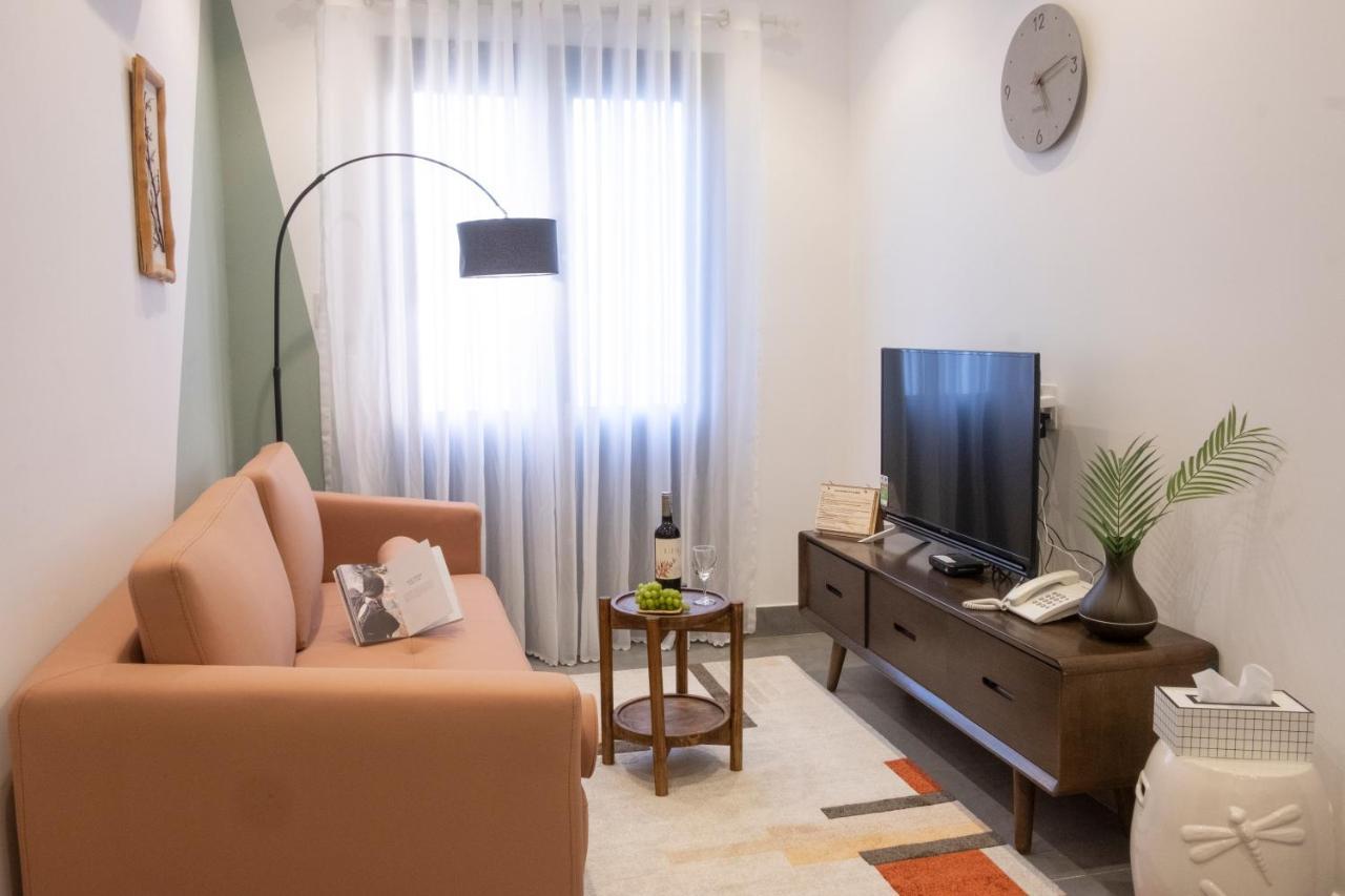 Quang Vinh Apartment And Hotel Хойан Экстерьер фото