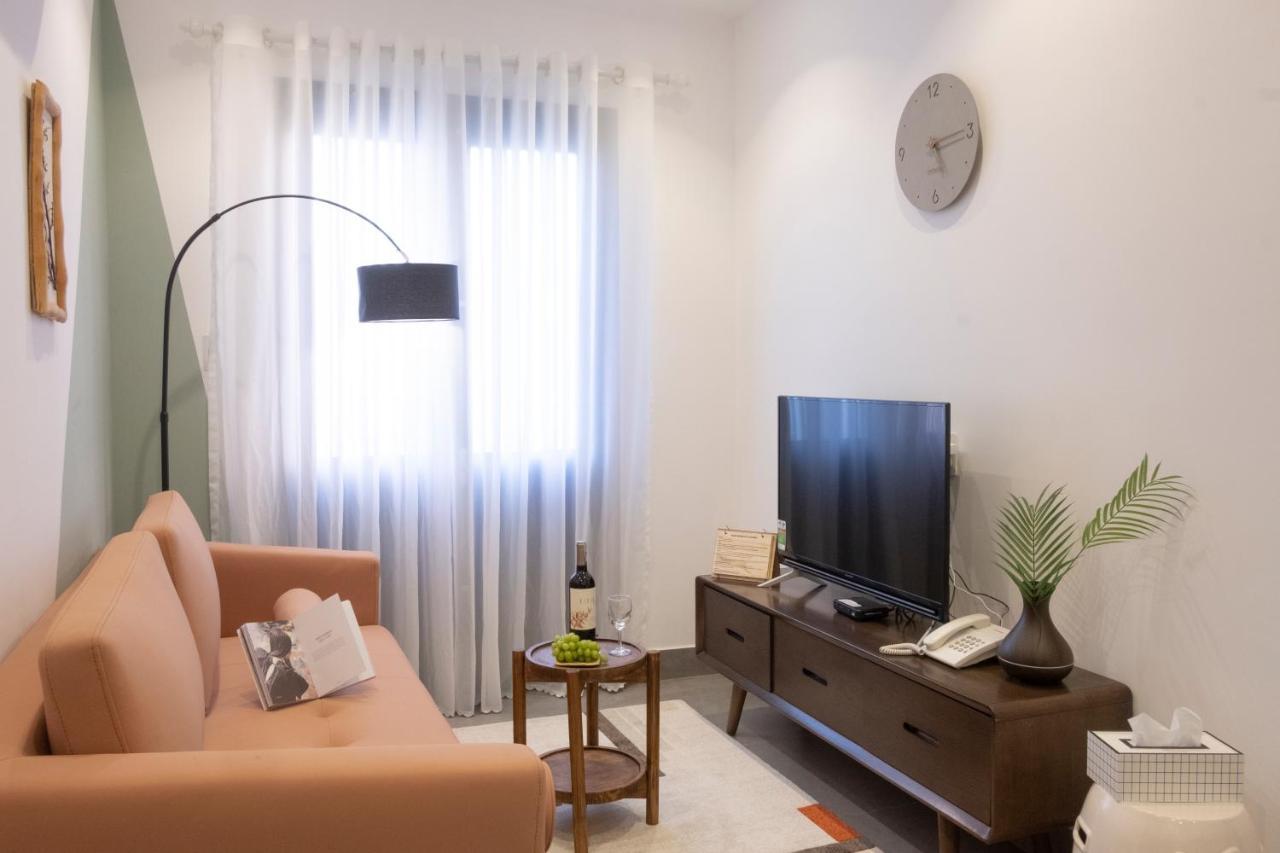 Quang Vinh Apartment And Hotel Хойан Экстерьер фото